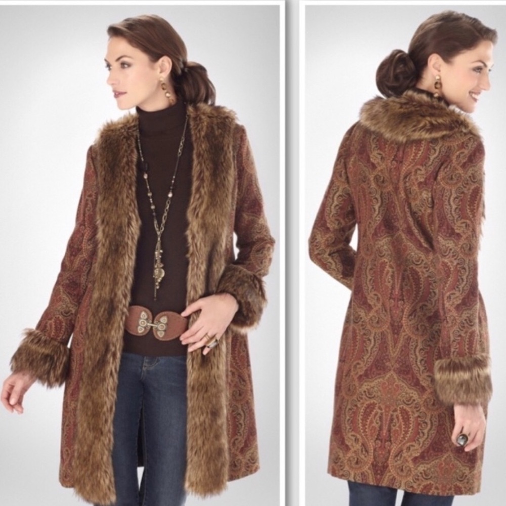 Chico’s L stunning jacket w/faux fur trim